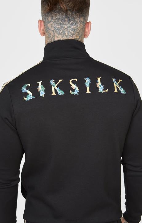 Männer SikSilk Schwarze Trainingsjacke mit Trichterkragen und Wappen Bekleidung J0NL476