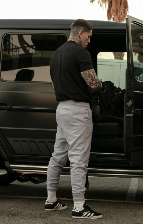 Männer SikSilk Akademie-T-Shirt in limitierter Auflage Bekleidung J0NL401